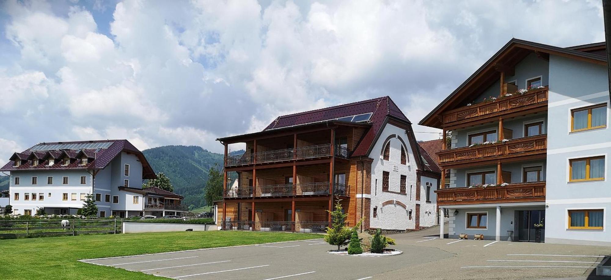 Hotel Restaurant Perschler Rattenberg  Eksteriør billede