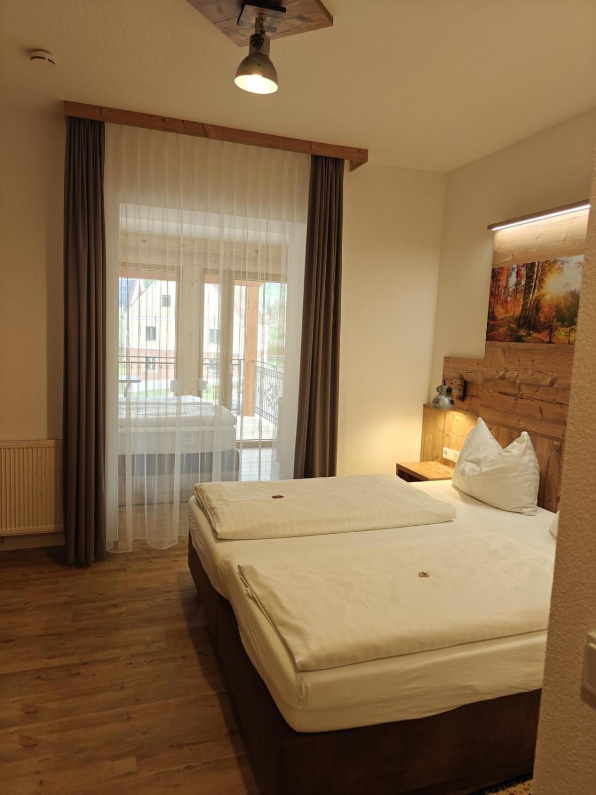 Hotel Restaurant Perschler Rattenberg  Eksteriør billede