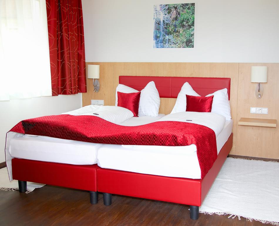 Hotel Restaurant Perschler Rattenberg  Eksteriør billede